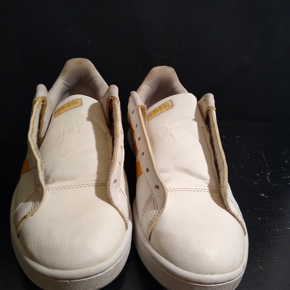 Women's Adidas Sneakers -Size 10 - Picture 2 of 8